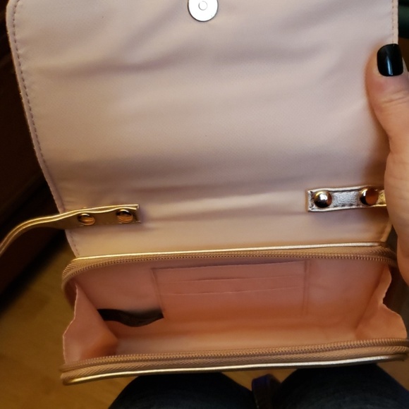 SOLD - Picture 4 of 6